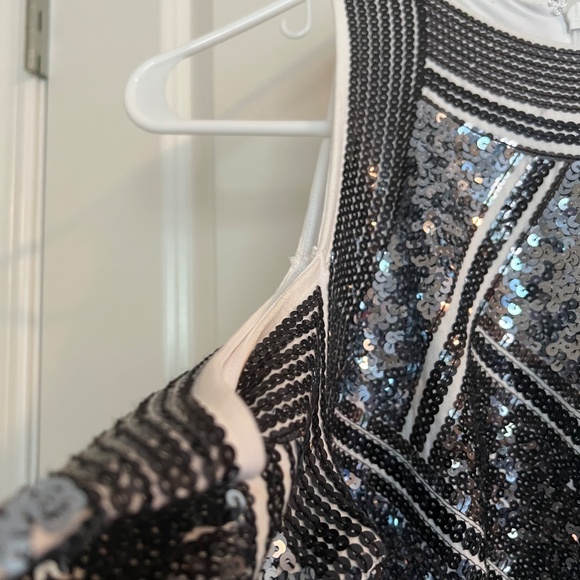 Art Deco Black & Silver Sequin Chevron Mini Dress - Picture 5 of 7
